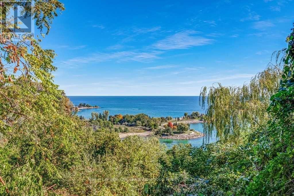 7 Midland Avenue, Toronto (Cliffcrest), ON - Outdoor With Body Of Water With View