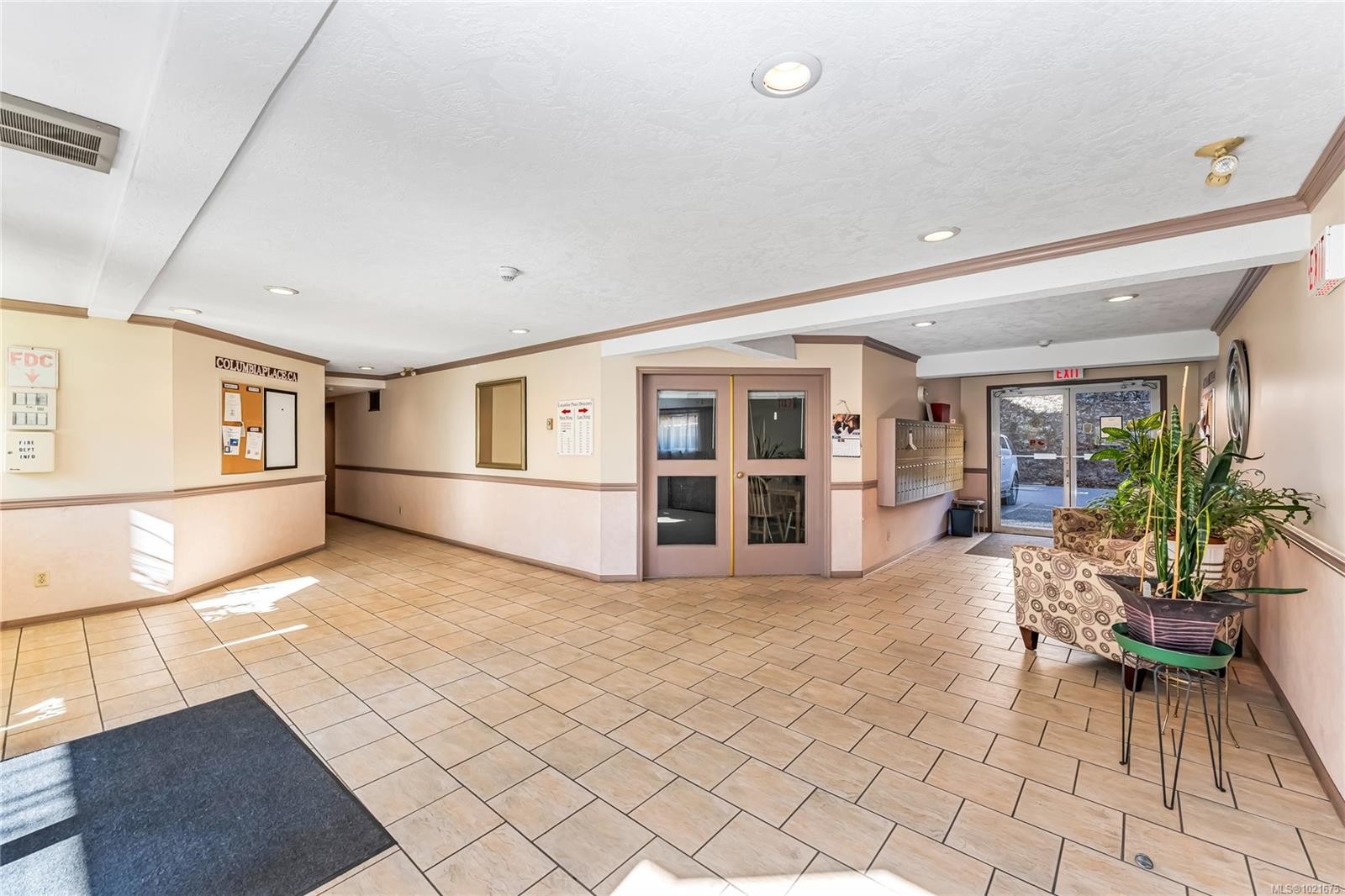 102-40 Gorge Rd West, Saanich, BC - Indoor Photo Showing Other Room