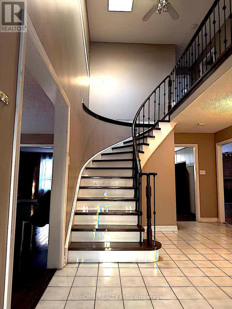 52 Brooklyn Crescent, Markham, ON - Indoor Photo Showing Other Room