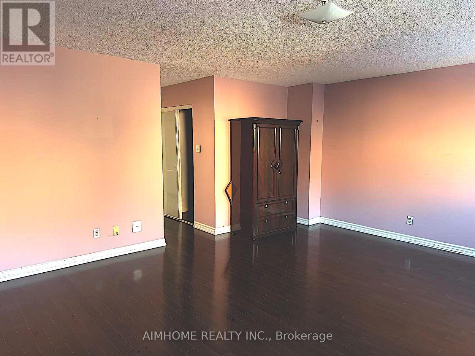 52 Brooklyn Crescent, Markham, ON - Indoor Photo Showing Other Room