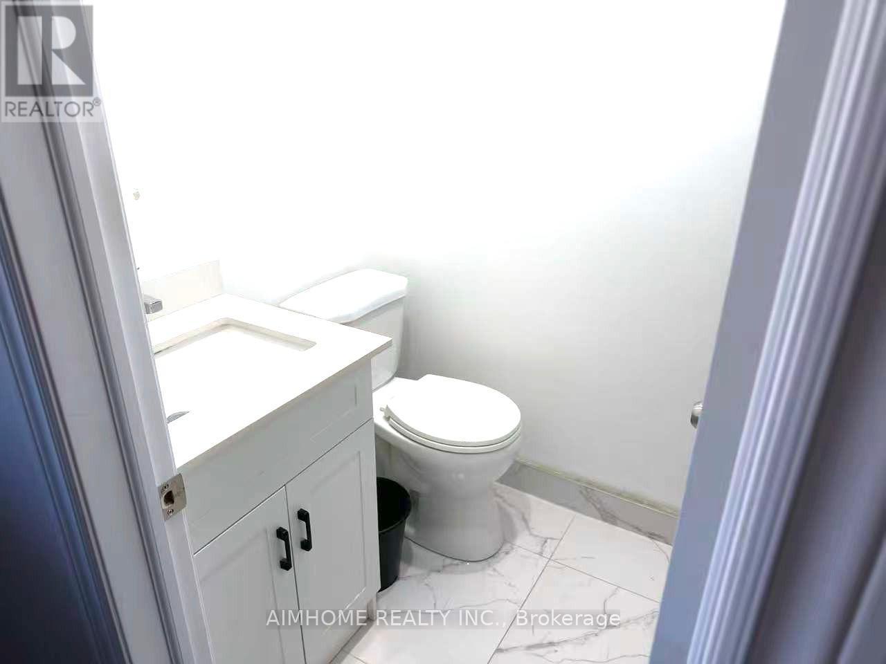 52 Brooklyn Crescent, Markham, ON - Indoor Photo Showing Bathroom
