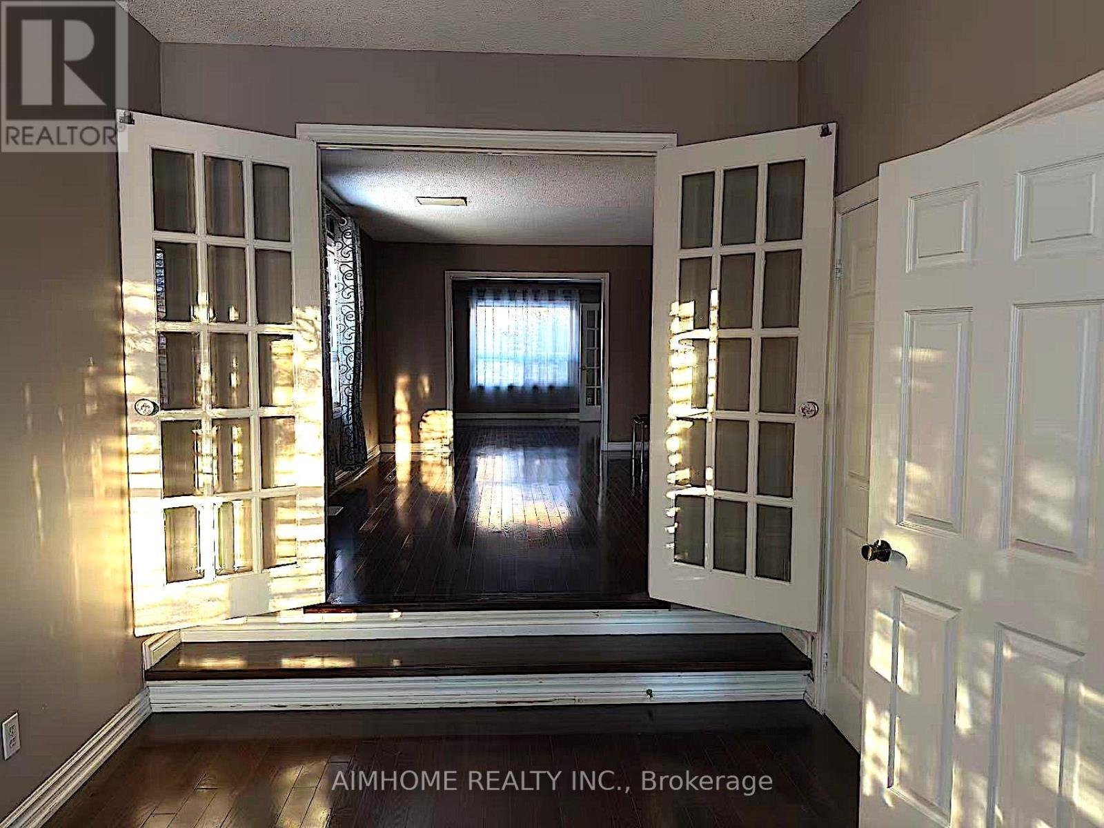 52 Brooklyn Crescent, Markham, ON - Indoor Photo Showing Other Room