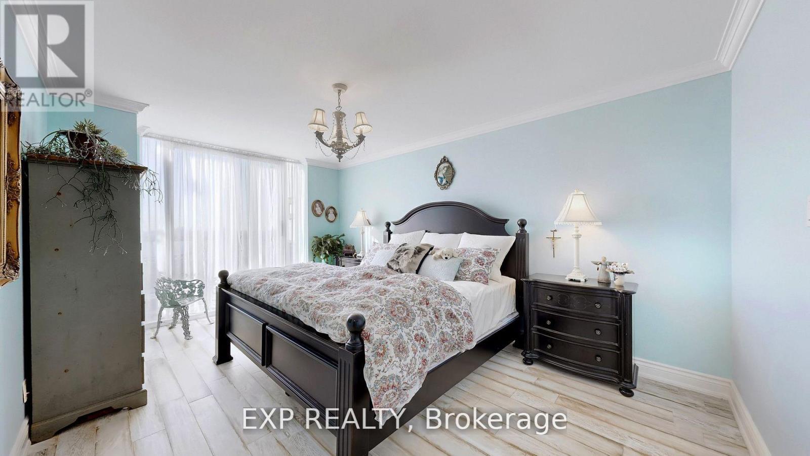 Ph6 - 29 Northern Heights Drive, Richmond Hill, ON - Indoor Photo Showing Bedroom