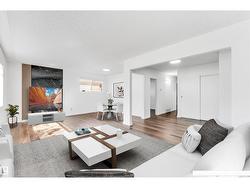 13316 136 AV NW Edmonton, AB T5L 4B3