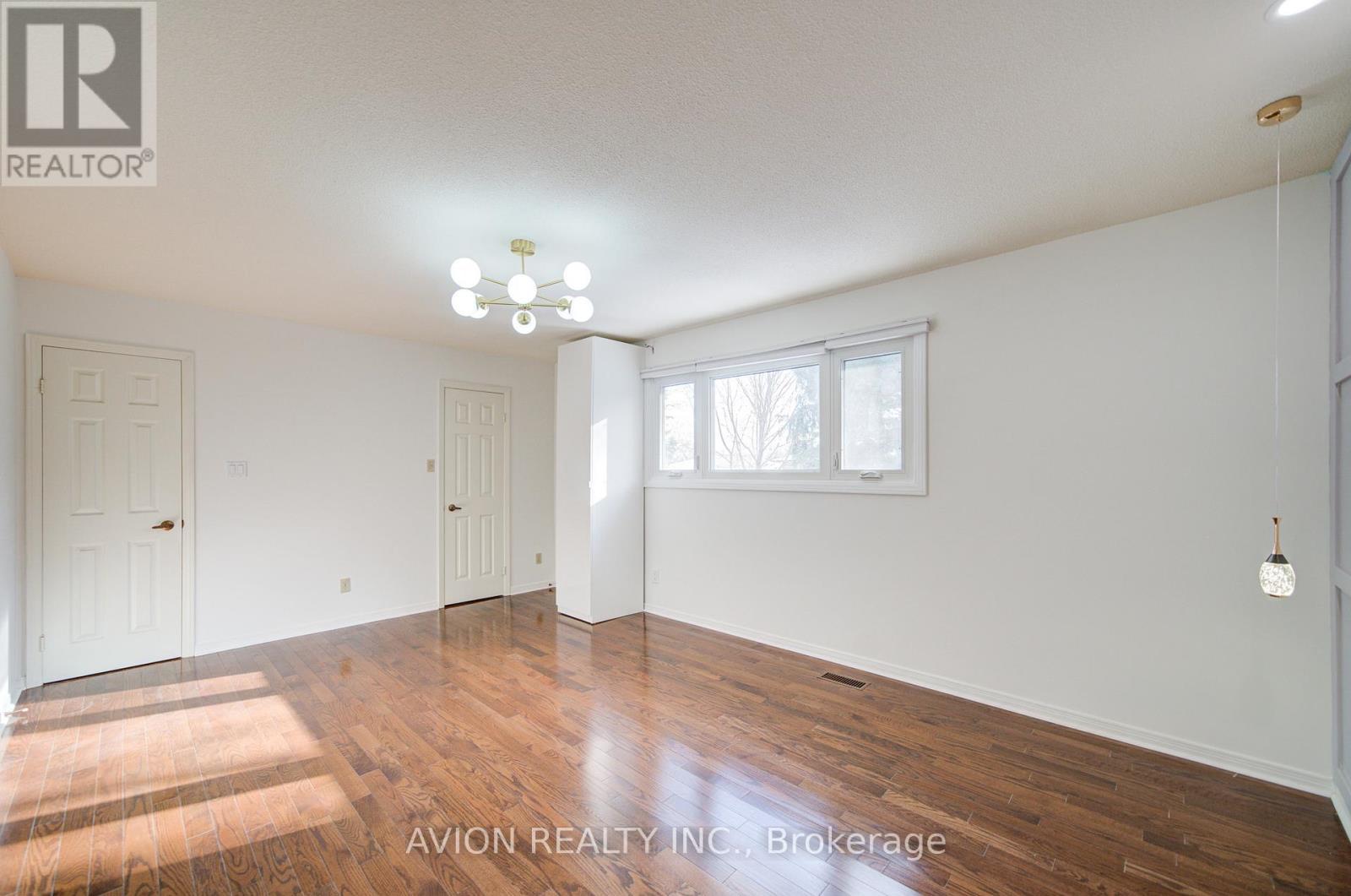 31 Charnwood Place, Markham, ON - Indoor Photo Showing Other Room