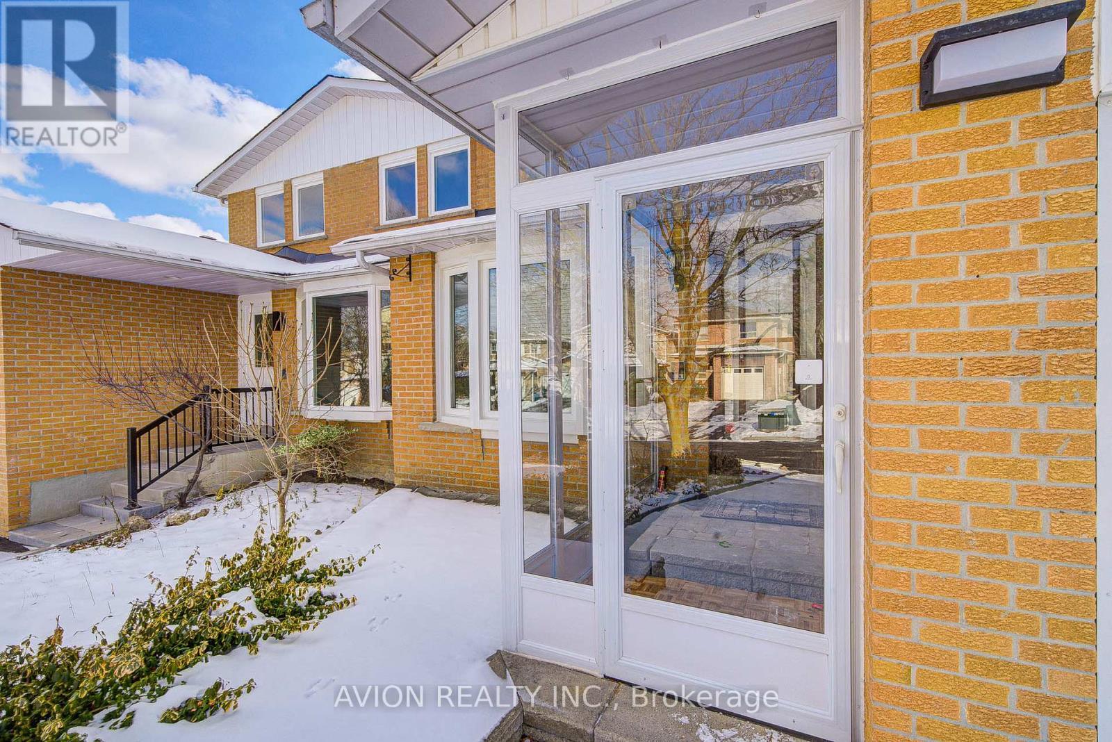 31 Charnwood Place, Markham, ON - Outdoor