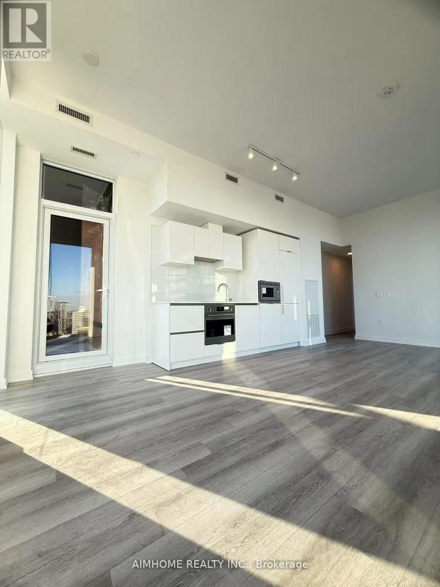 3903 - 238 Simcoe Street, Toronto, ON - Indoor