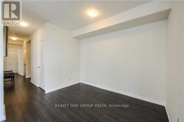 2304 - 55 Eglinton Avenue W, Mississauga, ON - Indoor Photo Showing Other Room