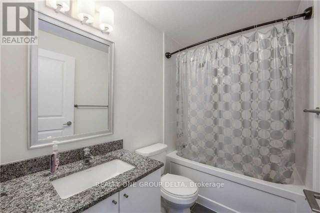 2304 - 55 Eglinton Avenue W, Mississauga, ON - Indoor Photo Showing Bathroom