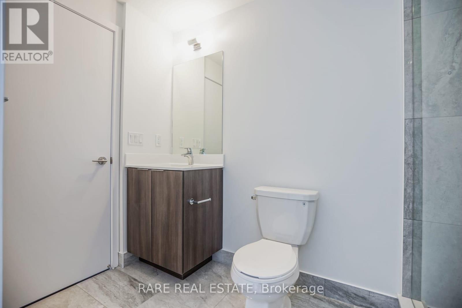 5902 - 30 Shore Breeze Drive, Toronto, ON - Indoor Photo Showing Bathroom