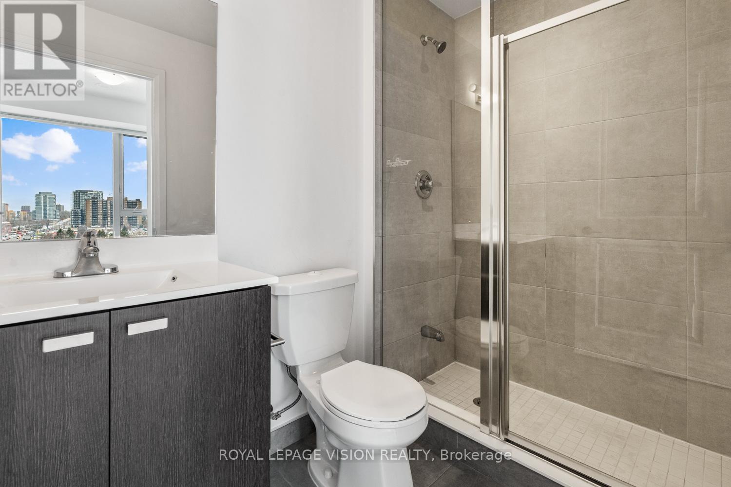 858 - 60 Ann O'Reilly Road, Toronto, ON - Indoor Photo Showing Bathroom