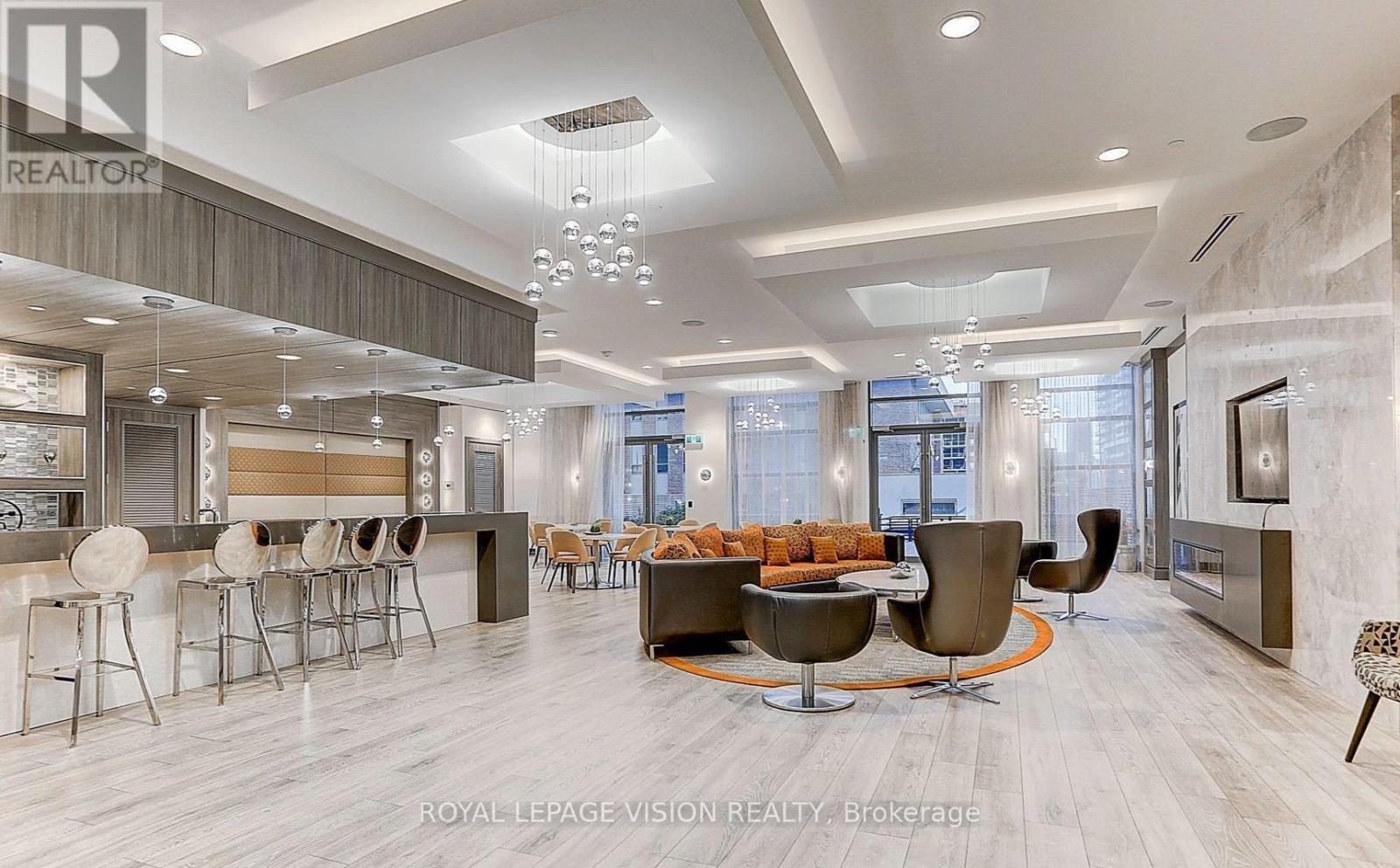 858 - 60 Ann O'Reilly Road, Toronto, ON - Indoor