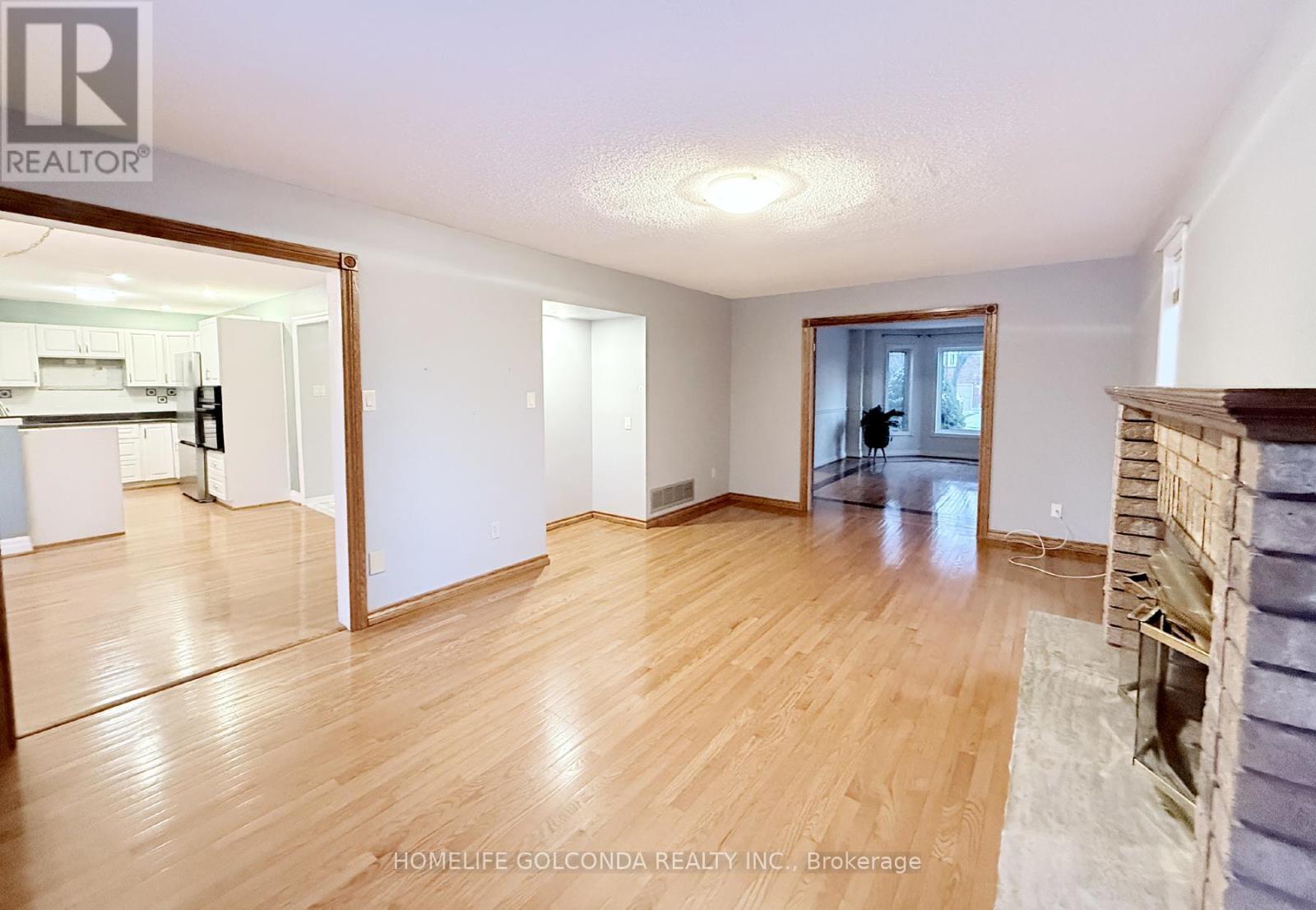 17 Goodwood Drive, Whitby, ON - Indoor