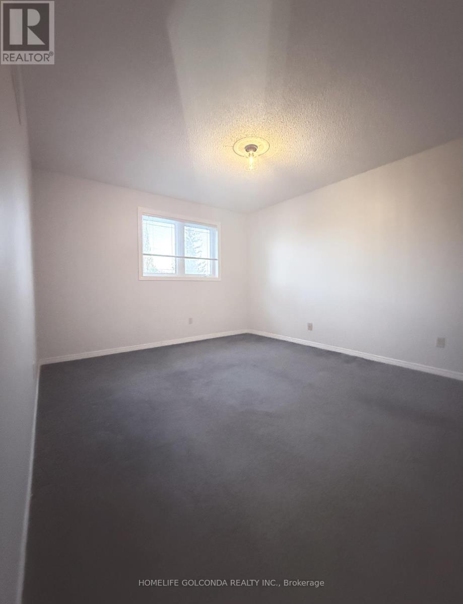 17 Goodwood Drive, Whitby, ON - Indoor Photo Showing Other Room