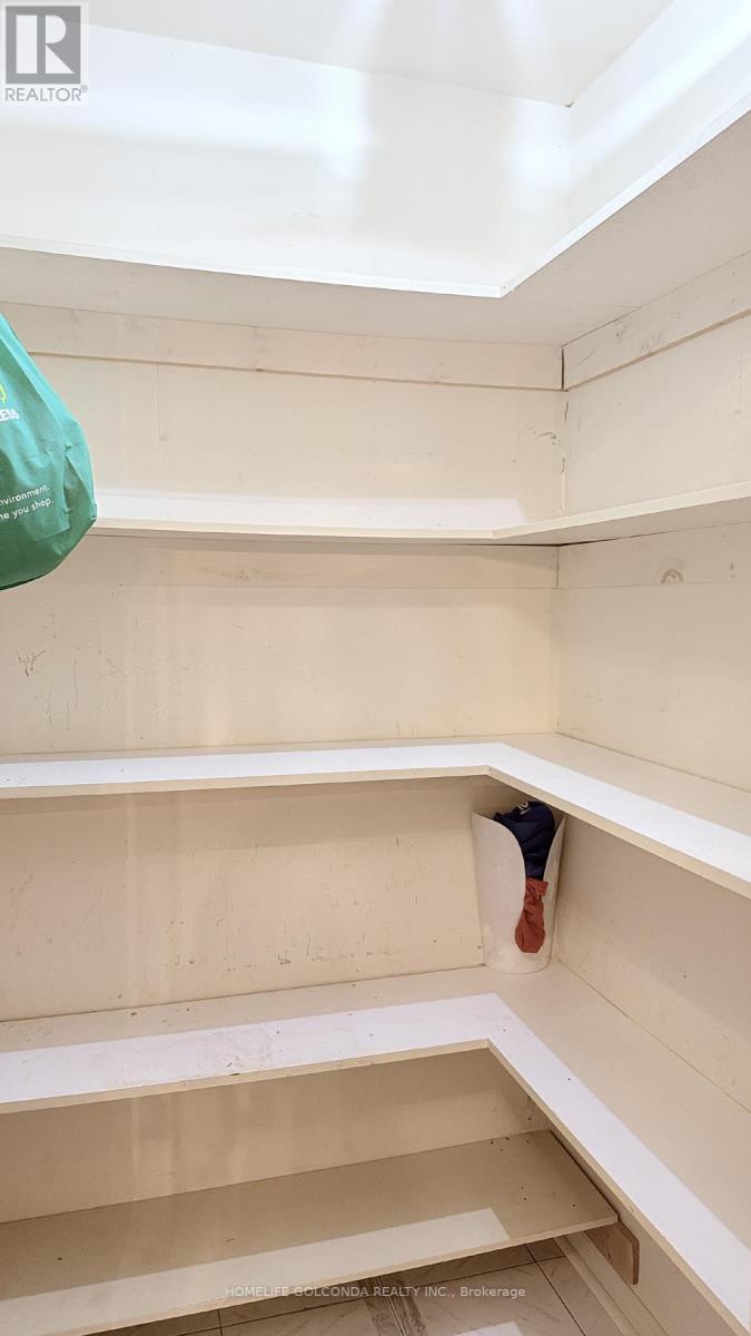 17 Goodwood Drive, Whitby, ON - Indoor Photo Showing Other Room