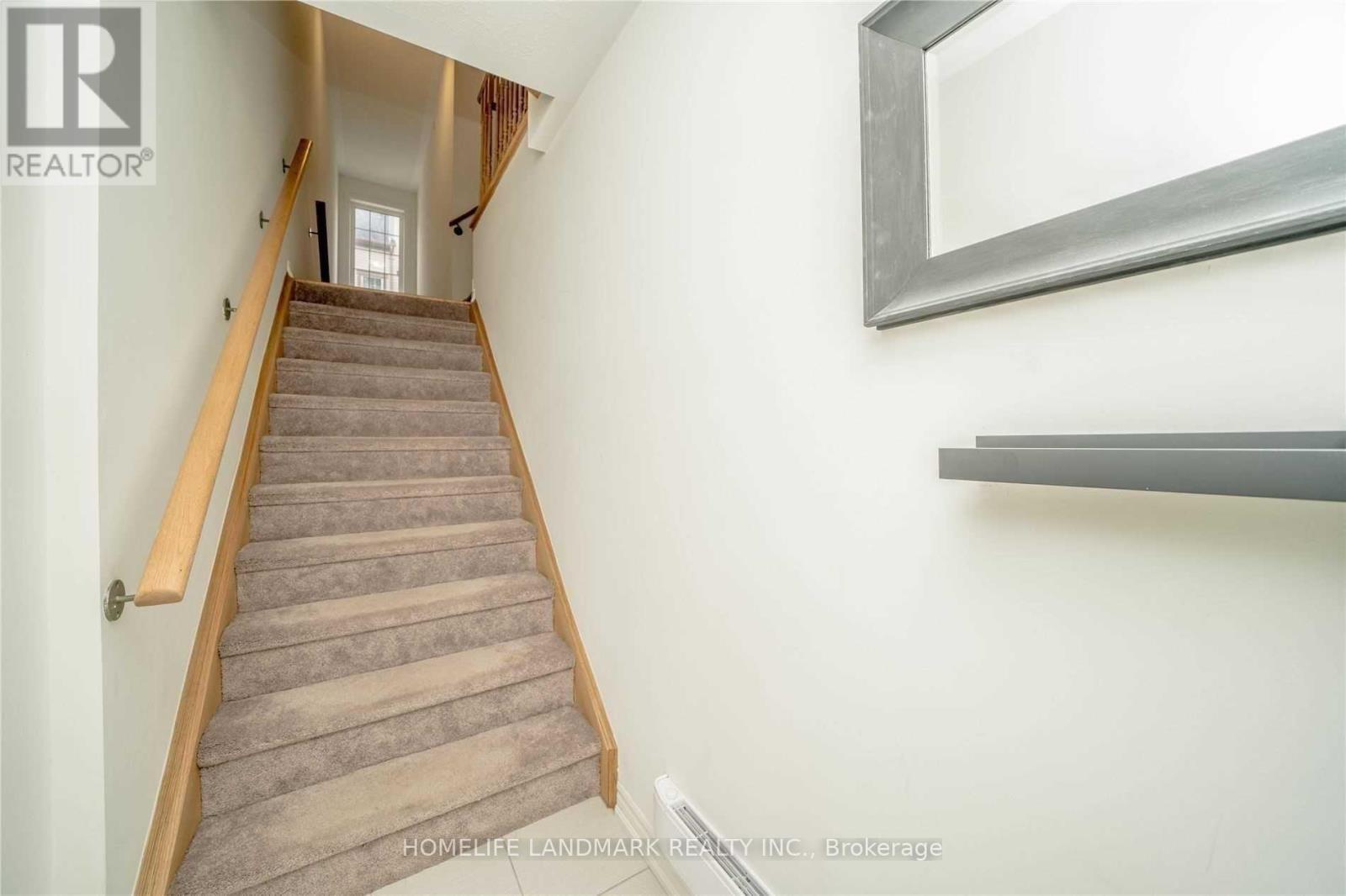 411 - 2218 Chevron Prince Path, Oshawa, ON - Indoor Photo Showing Other Room
