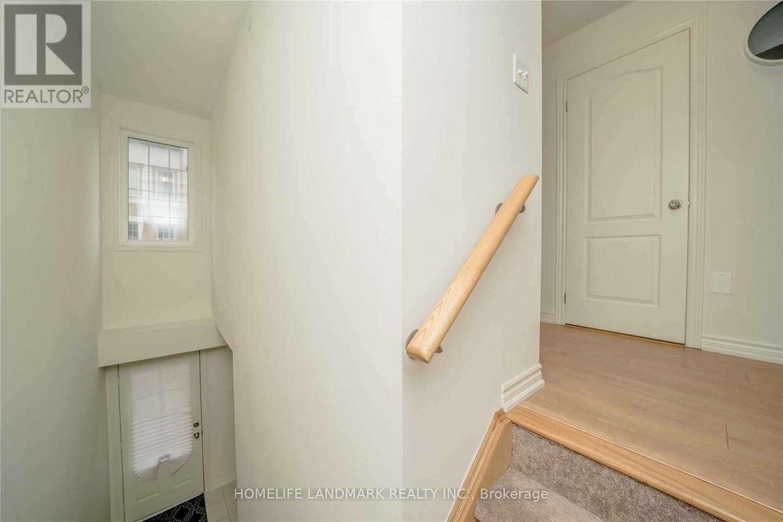 411 - 2218 Chevron Prince Path, Oshawa, ON - Indoor Photo Showing Other Room