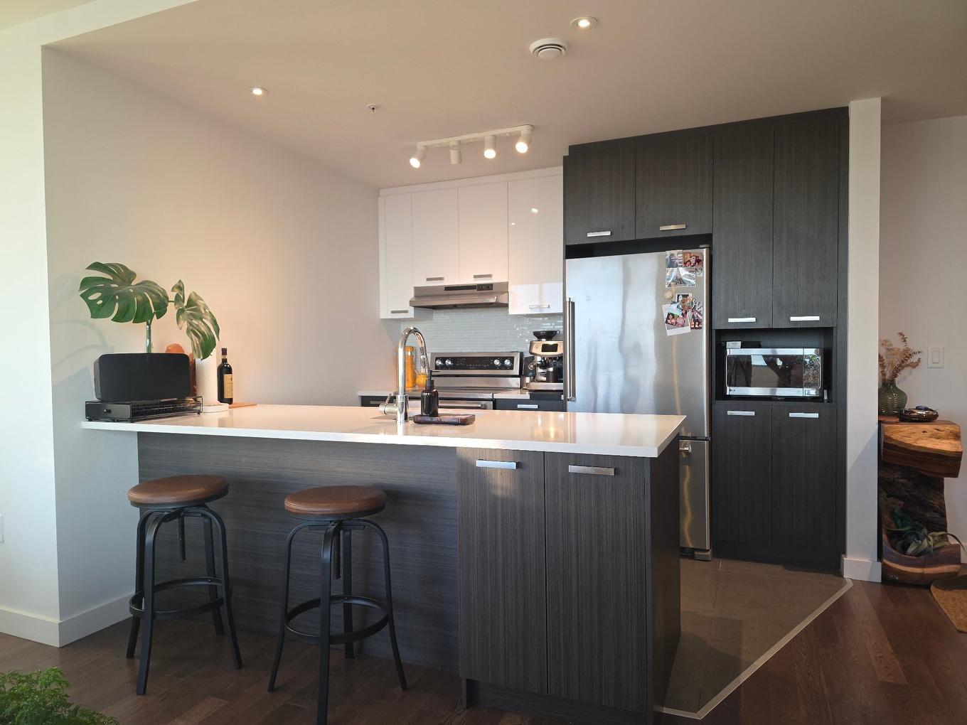 Cuisine - 1108-6900 Boul. Newman, Montréal (Lasalle), QC - Indoor Photo Showing Kitchen