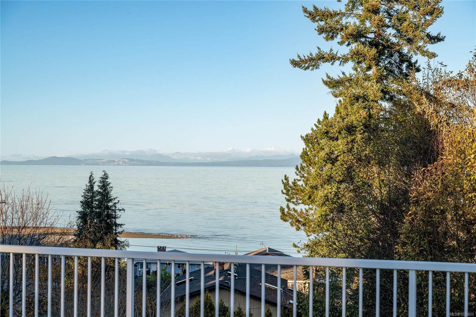 350 Garrett Rd, Qualicum Beach, BC