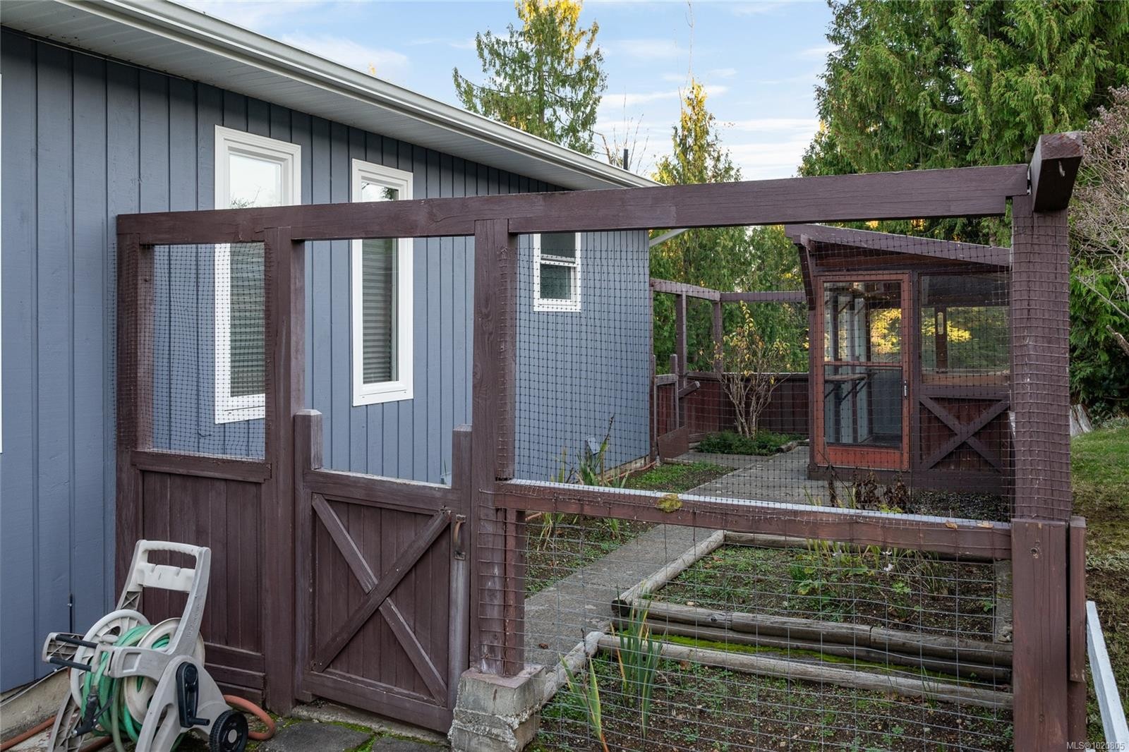 350 Garrett Rd, Qualicum Beach, BC