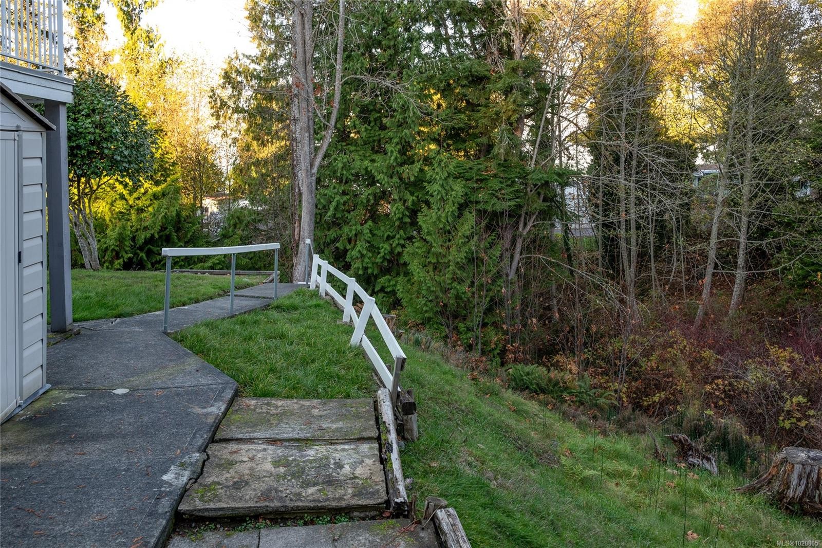 350 Garrett Rd, Qualicum Beach, BC