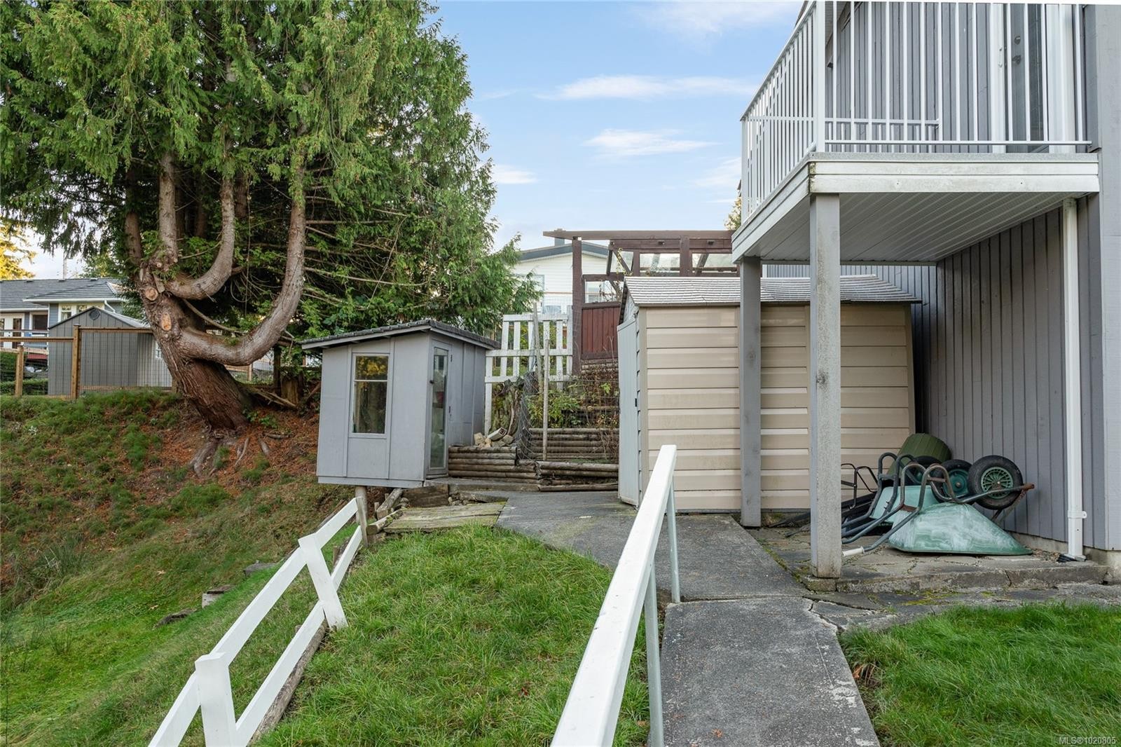 350 Garrett Rd, Qualicum Beach, BC