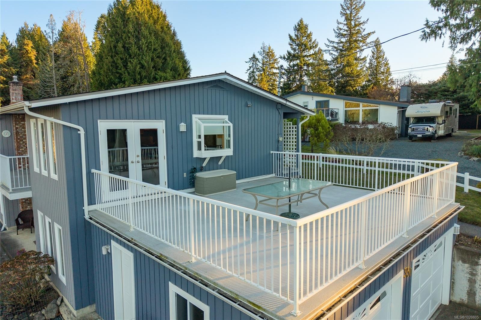 350 Garrett Rd, Qualicum Beach, BC