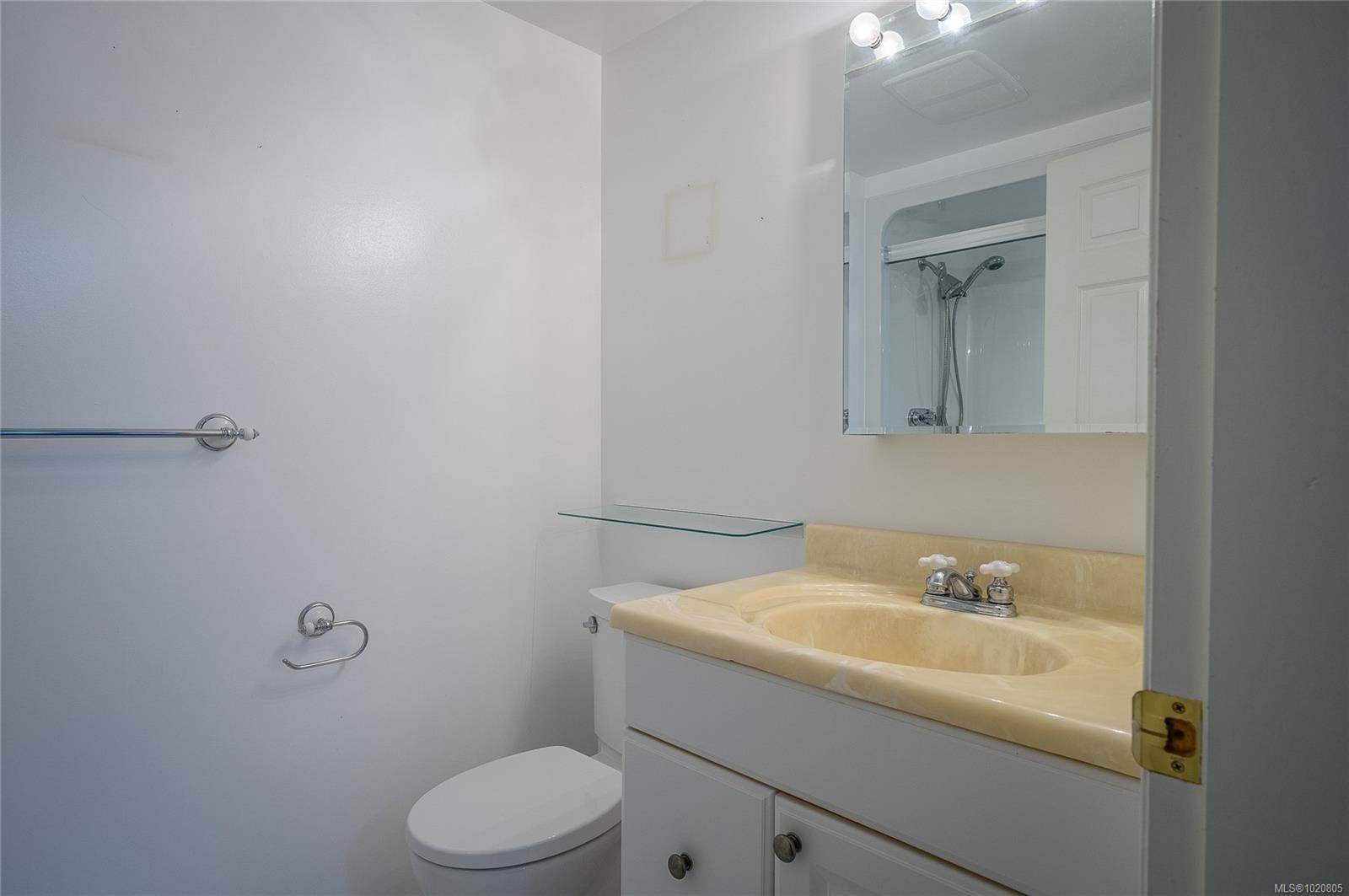 350 Garrett Rd, Qualicum Beach, BC