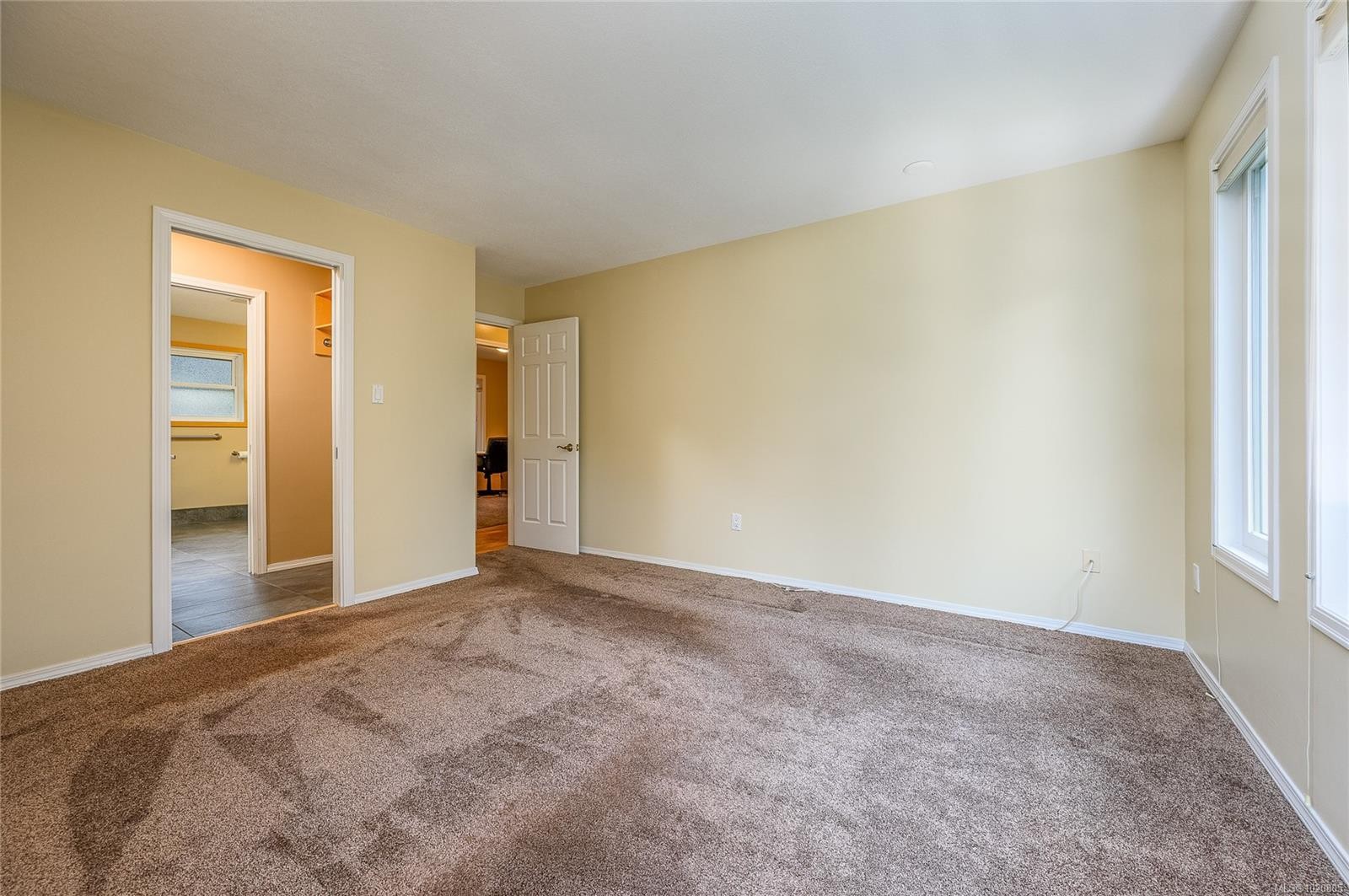 350 Garrett Rd, Qualicum Beach, BC