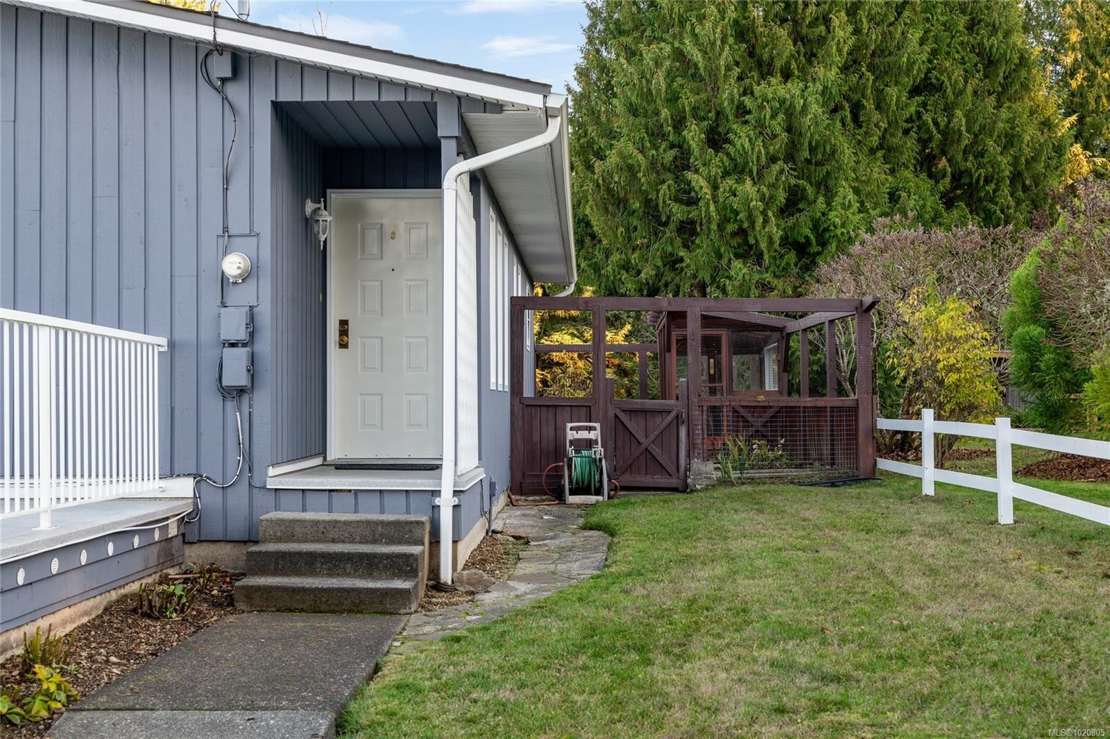 350 Garrett Rd, Qualicum Beach, BC
