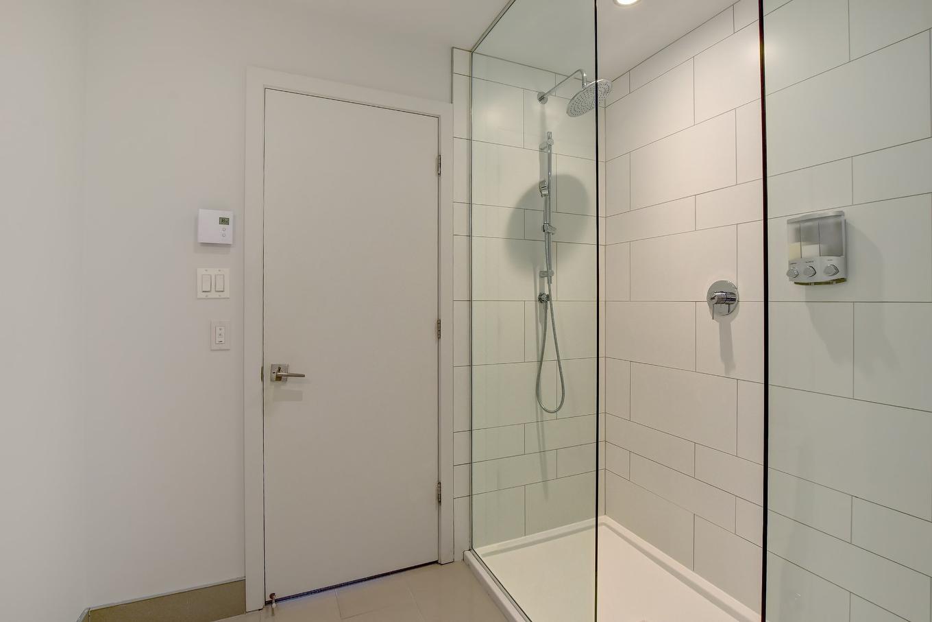 Salle de bains - 403-281 Ch. Du Bas-De-Ste-Thérèse, Blainville, QC - Indoor Photo Showing Bathroom