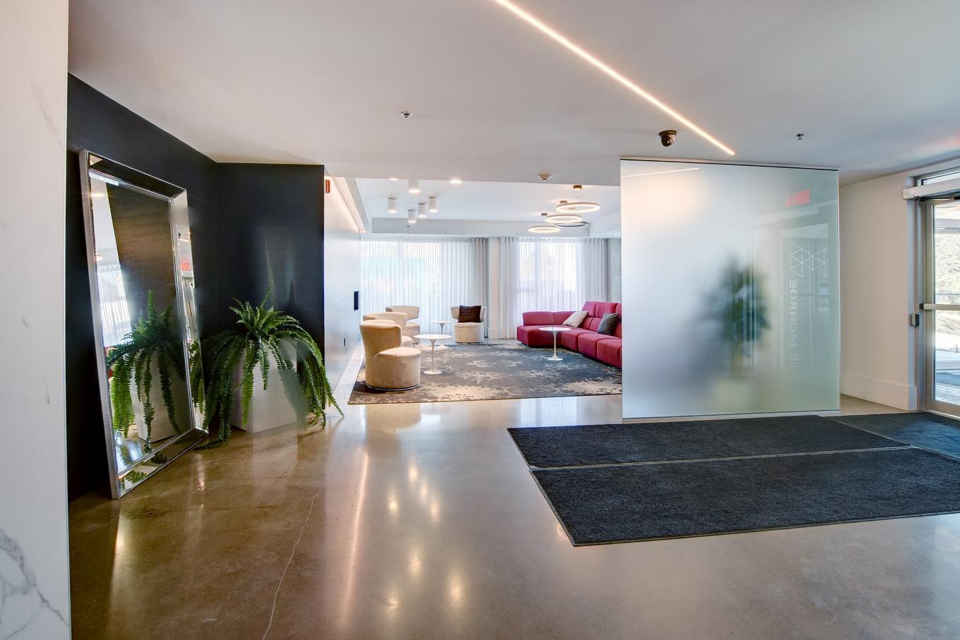 Ascenseur - 403-281 Ch. Du Bas-De-Ste-Thérèse, Blainville, QC - Indoor Photo Showing Other Room