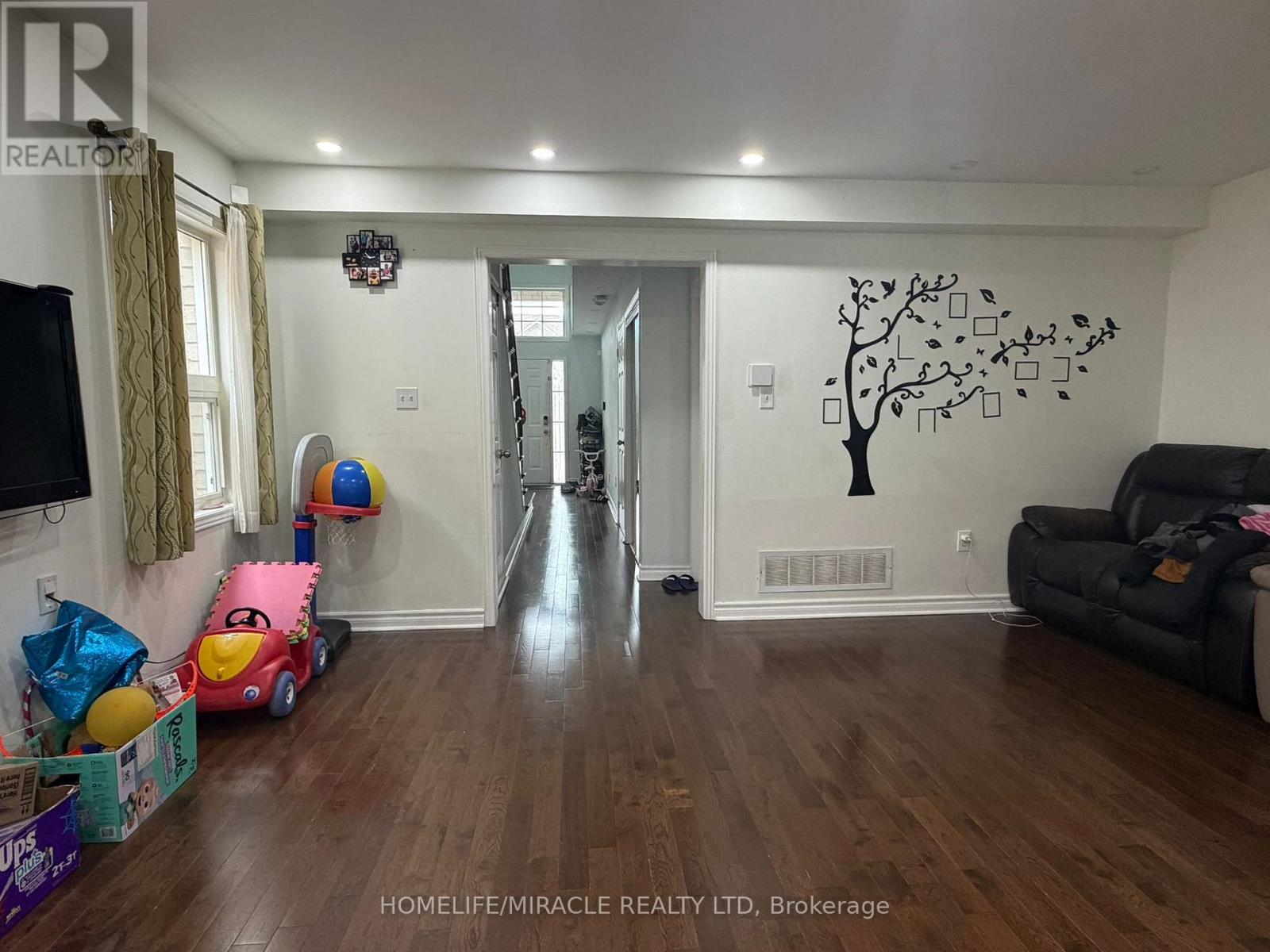 3252 Equestrian Crescent, Mississauga, ON - Indoor Photo Showing Other Room