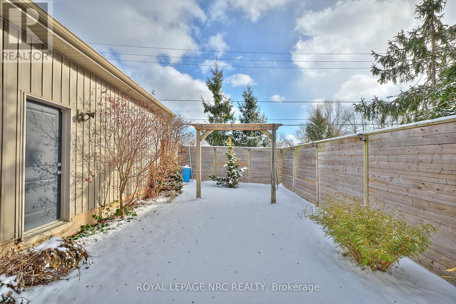 117 Burleigh Road N, Fort Erie (Ridgeway), ON - Outdoor