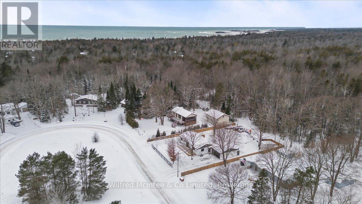 38 Allister Place, South Bruce Peninsula, ON - Outdoor With View