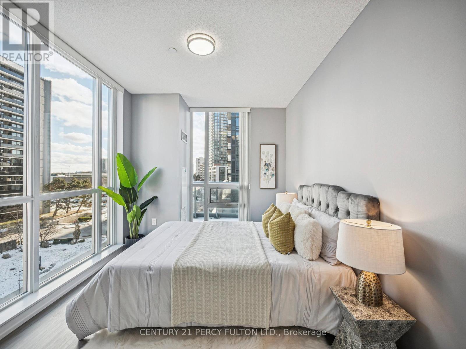 408 - 62 Forest Manor Road, Toronto, ON - Indoor Photo Showing Bedroom