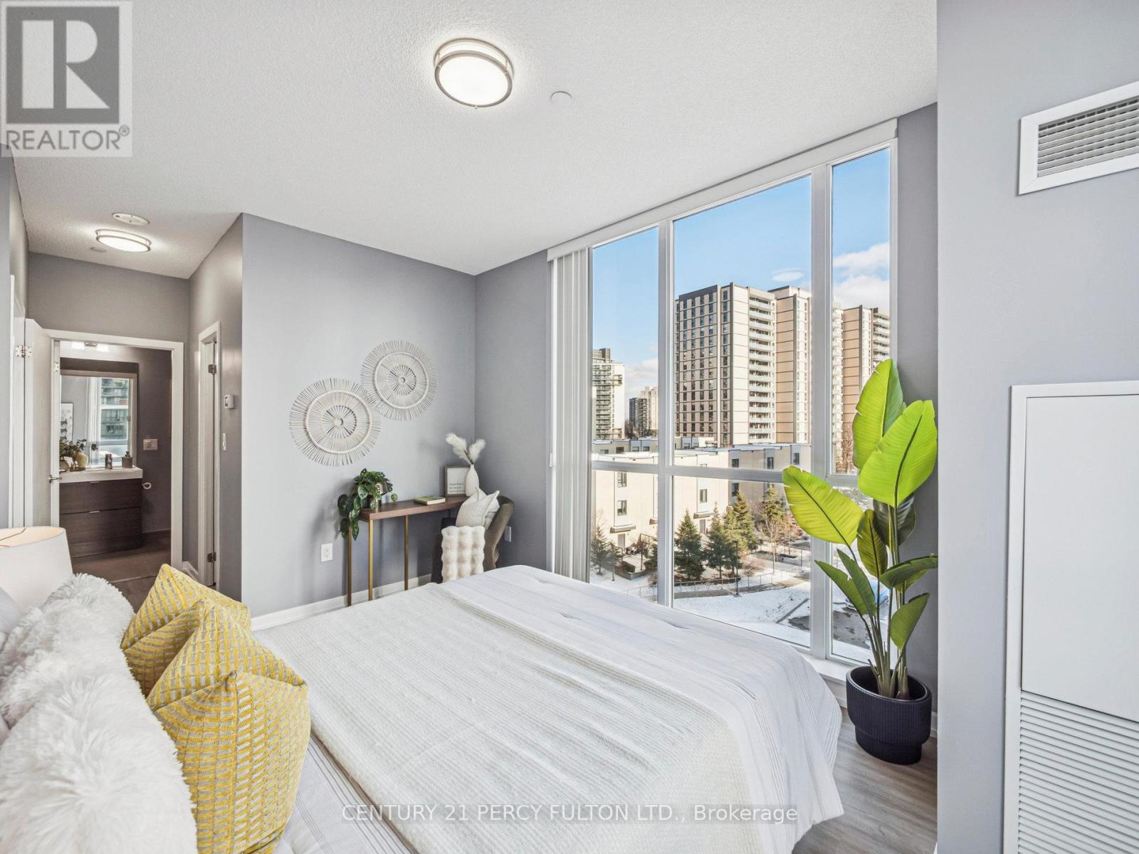 408 - 62 Forest Manor Road, Toronto, ON - Indoor Photo Showing Bedroom