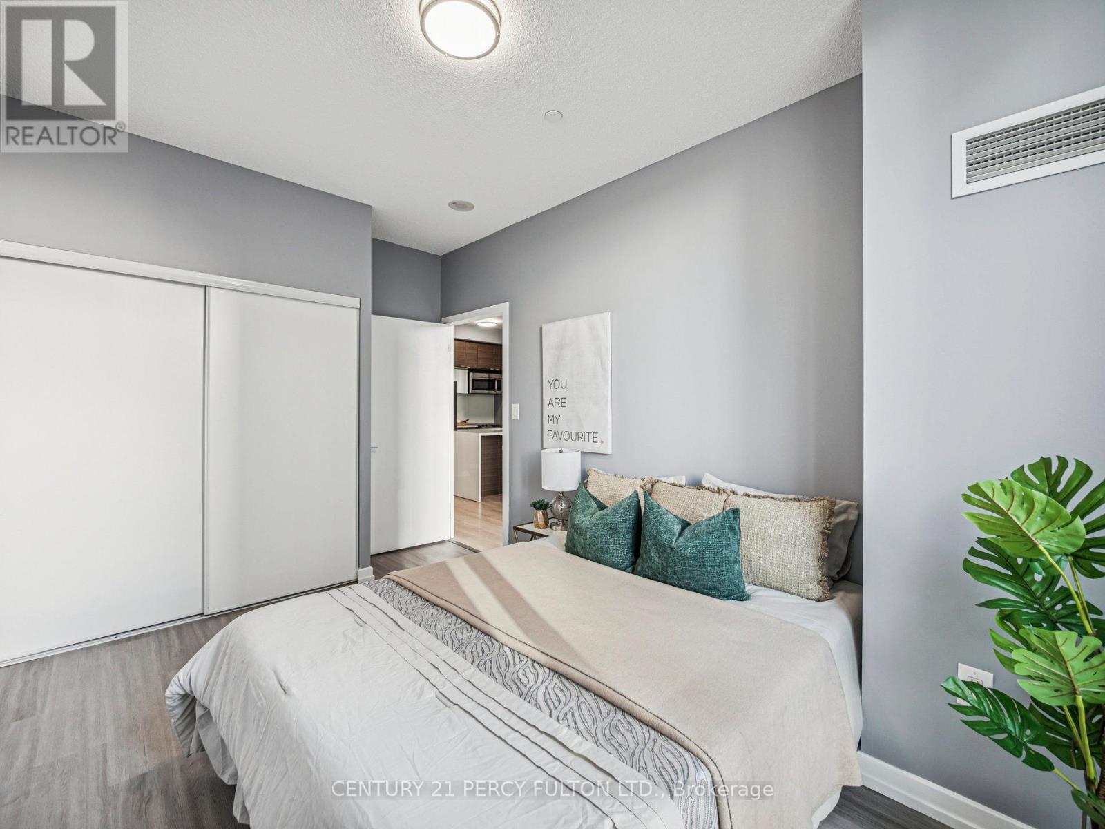 408 - 62 Forest Manor Road, Toronto, ON - Indoor Photo Showing Bedroom