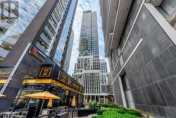 2709 - 238 SIMCOE STREET Toronto, ON M5T 0E2