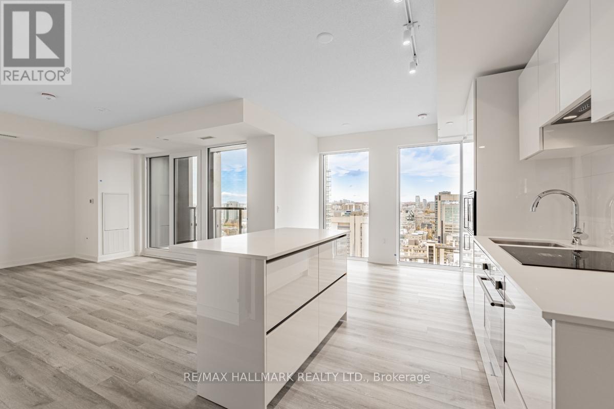 2709 - 238 Simcoe Street, Toronto, ON - Indoor Photo Showing Kitchen With Upgraded Kitchen