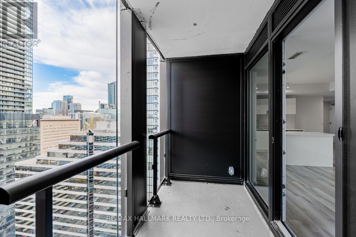 2709 - 238 Simcoe Street, Toronto, ON - Outdoor With Exterior