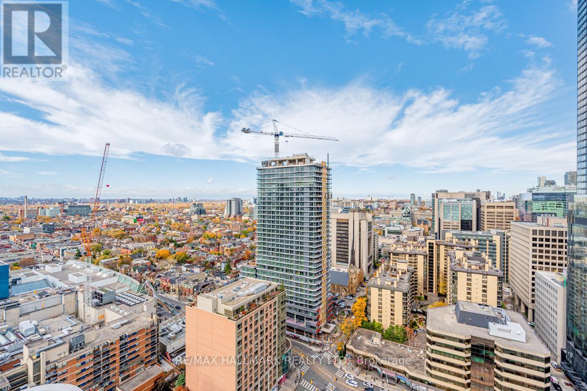 2709 - 238 Simcoe Street, Toronto, ON - Outdoor With View