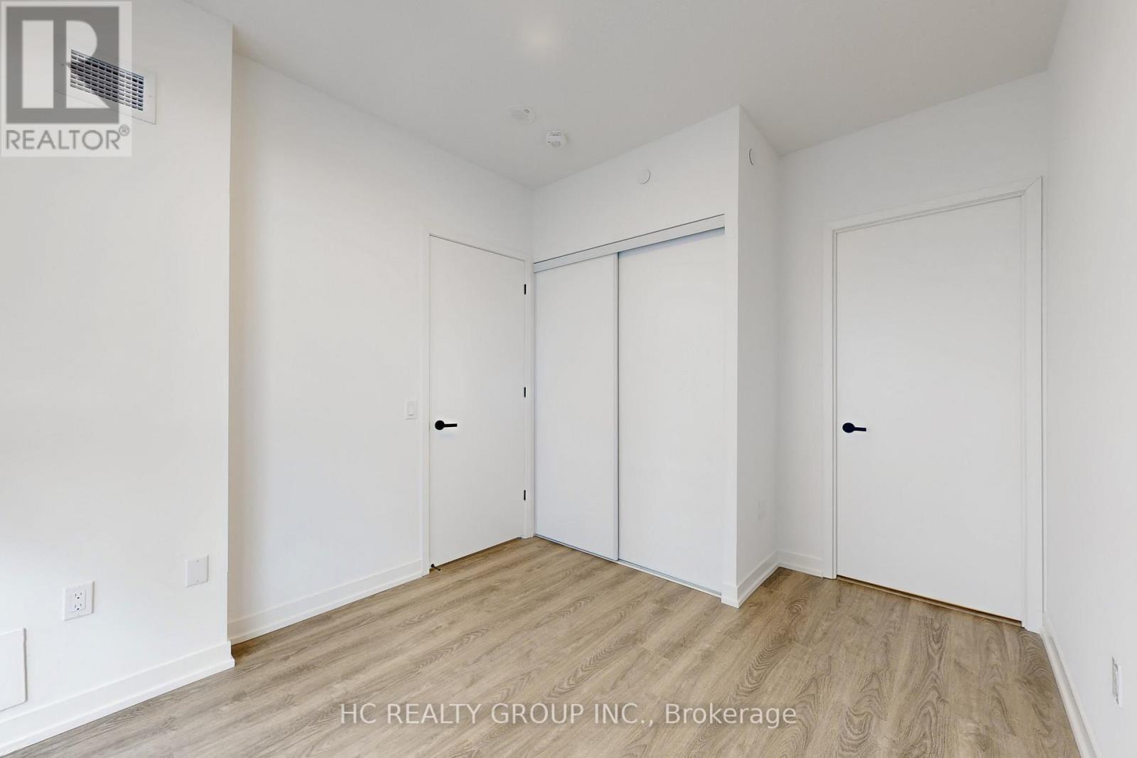 3101 - 8 Interchange Way, Vaughan, ON - Indoor Photo Showing Other Room