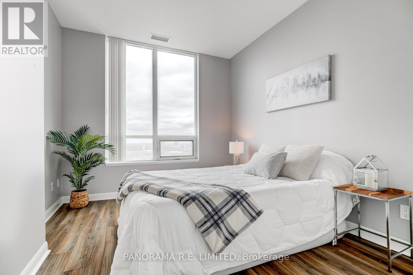 Ph103 - 225 Sherway Gardens Road, Toronto, ON - Indoor Photo Showing Bedroom