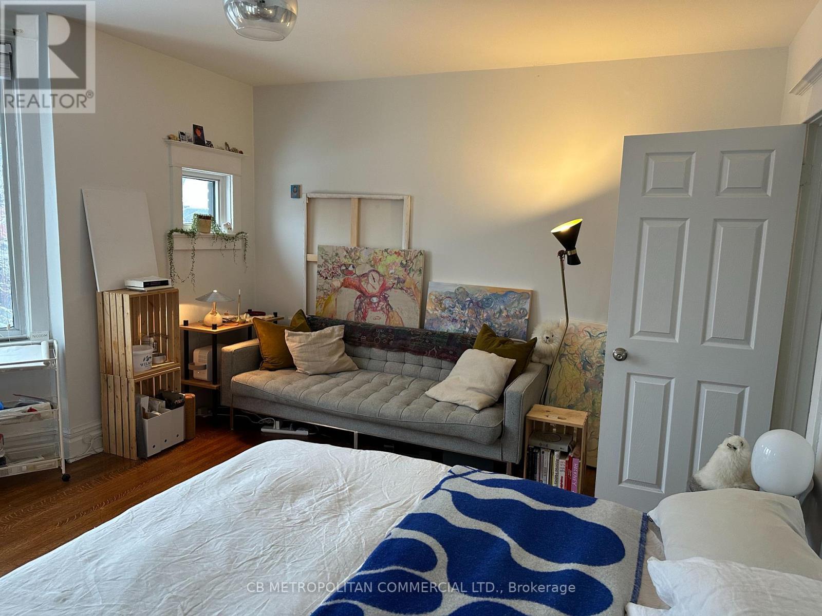 856 Carlaw Avenue, Toronto, ON - Indoor