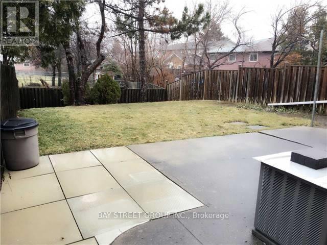 82 Apache Trail, Toronto, ON - Outdoor