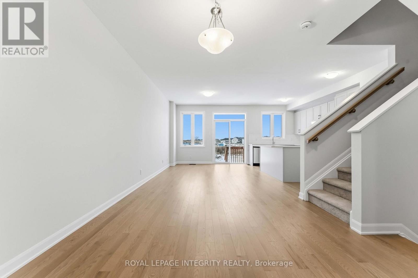 714 Fairline Row, Ottawa, ON - Indoor Photo Showing Other Room