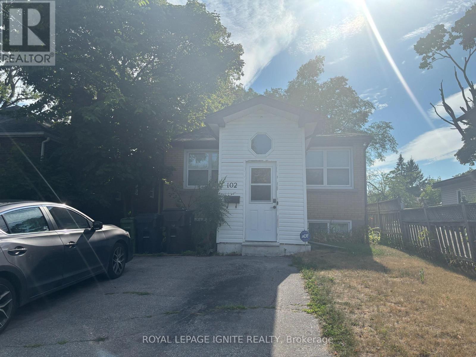 Bsmt - 102 Westcroft Drive, Toronto, ON - Outdoor