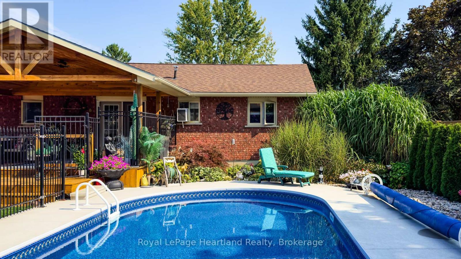 30 North Street, Huron East (Egmondville), ON - Outdoor With In Ground Pool