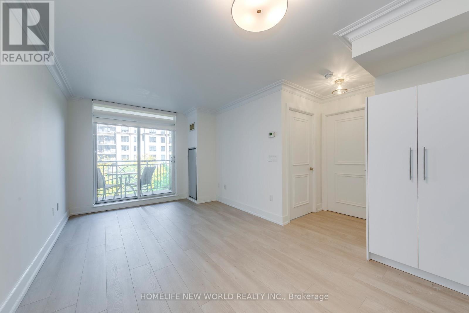 531 - 650 Sheppard Avenue E, Toronto, ON - Indoor Photo Showing Other Room